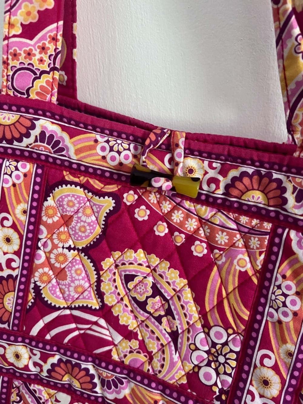 Vera Bradley Raspberry Fizz Quilted Paisley Print Tote Bag in Magenta Vintage - Picture 2 of 10